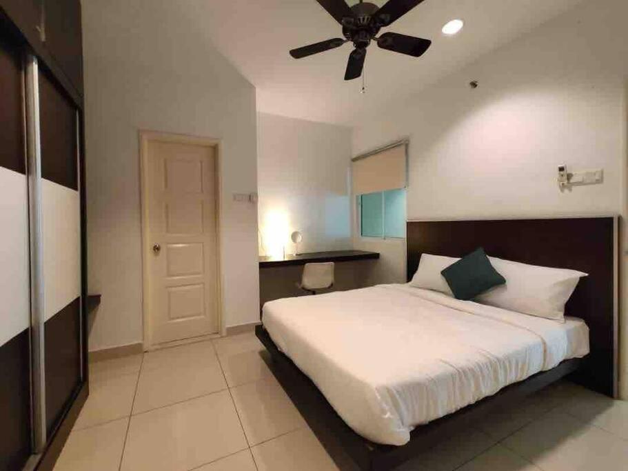 Luxury Seaview Penang Homestay @ Mansion One Gurney Pulau Pinang George Town Zewnętrze zdjęcie